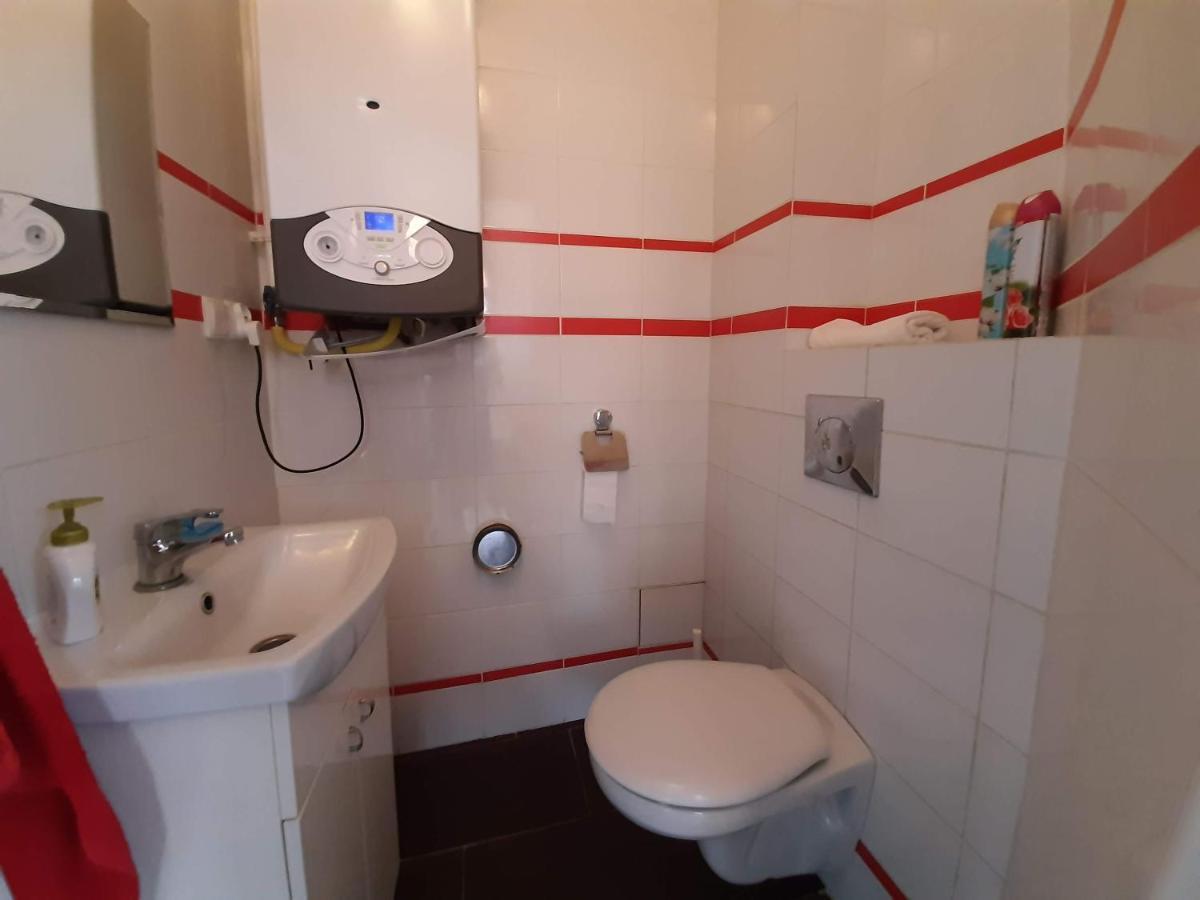 Ardo Vendeghaz Apartment Sárospatak Екстериор снимка