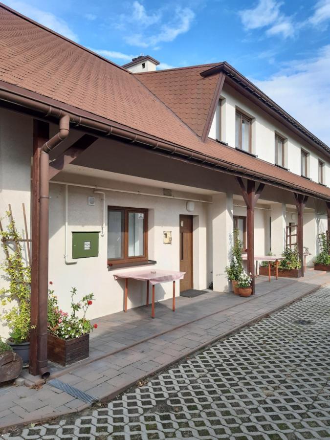 Ardo Vendeghaz Apartment Sárospatak Екстериор снимка